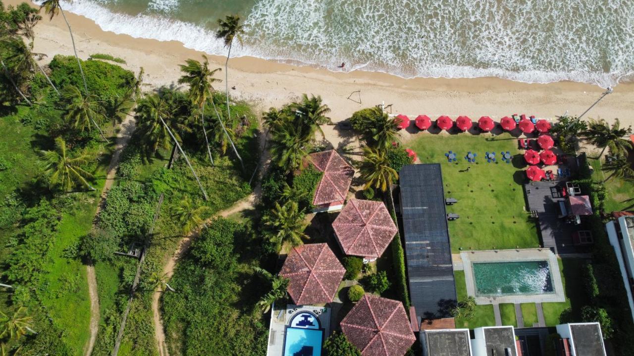 Alma Beach Hotel 韦利格默 外观 照片