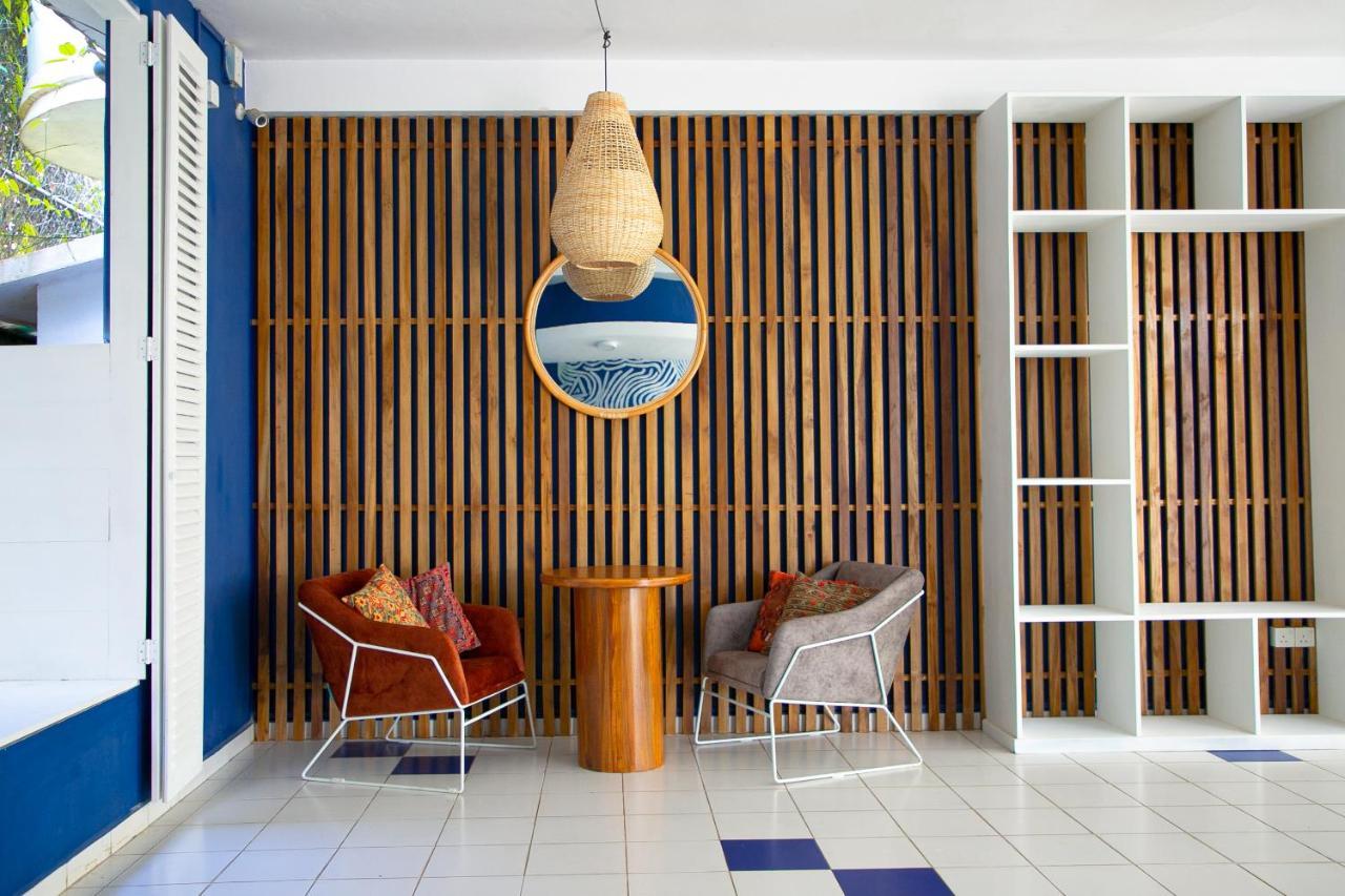 Alma Beach Hotel 韦利格默 外观 照片